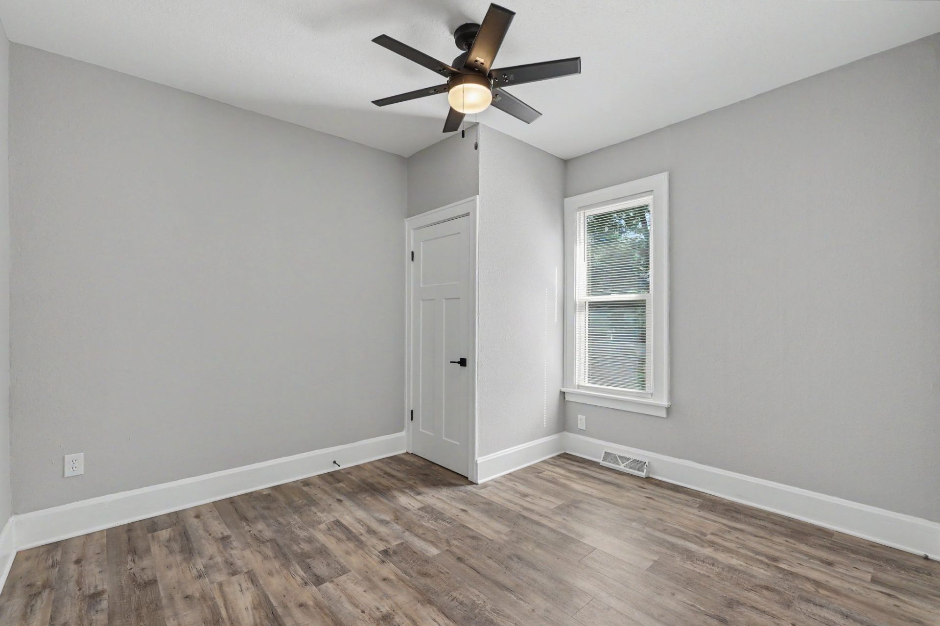 Belleville home, bedroom with closet and window